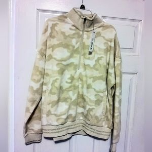 Large Zelos Ivory Camo Sherpa